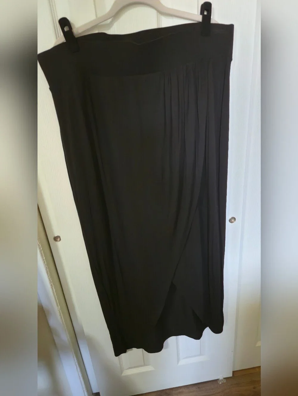 Torrid 2 Black Tulip Maxi Skirt - Picture 5 of 5